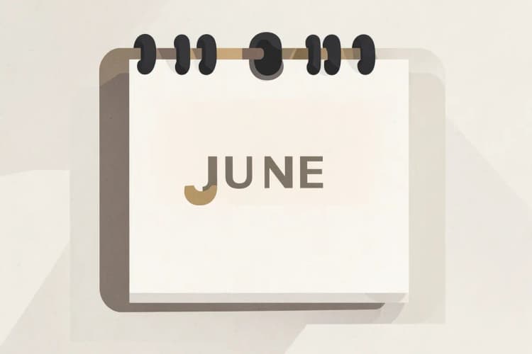 Calendário com o mês de junho destacado, simbolizando a melhor época para casamentos ao ar livre.